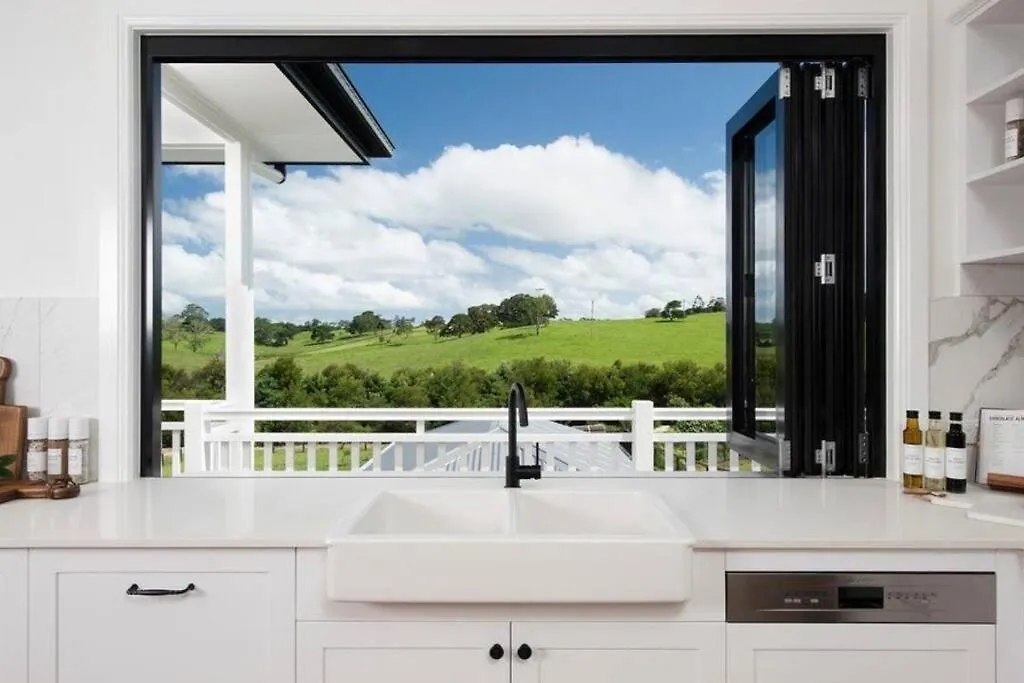 The Easton Maleny - Hamptons Countryside Retreatヴィラ 0*,