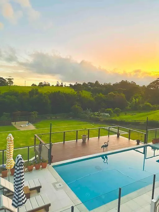 The Easton Maleny - Hamptons Countryside Retreat Villa 0*,  Australia