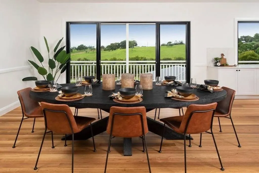 The Easton Maleny - Hamptons Countryside Retreat Villa 0*,  Australia