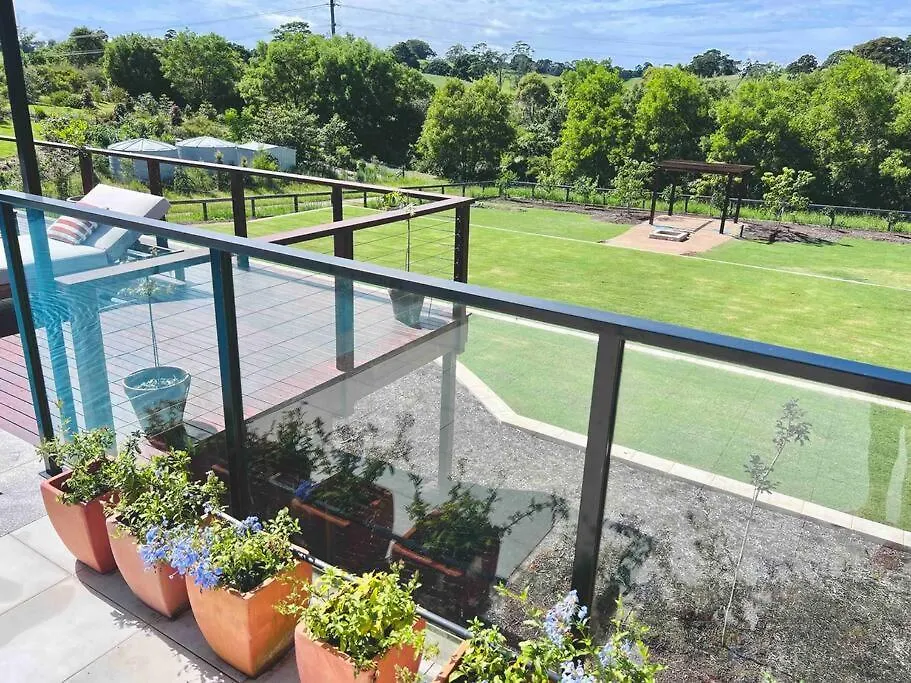 The Easton Maleny - Hamptons Countryside Retreat Villa