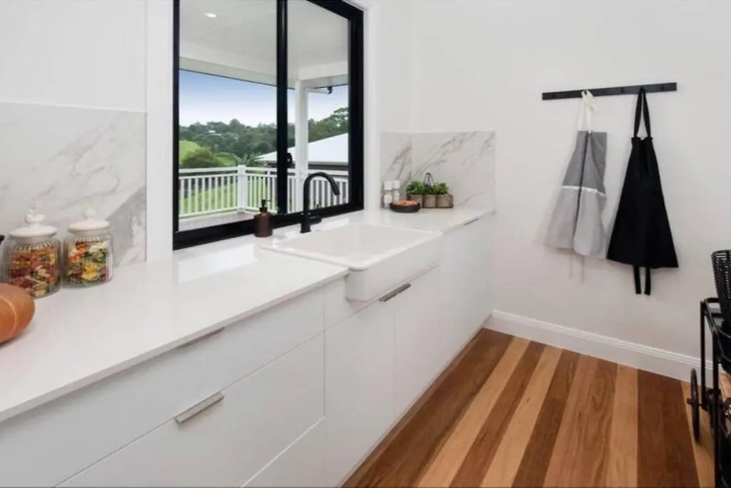The Easton Maleny - Hamptons Countryside Retreat Villa Holiday home